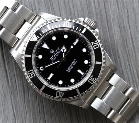 rolex submariner 14060m 2 liner vs 4 leiner|rolex 14060m 2 liner.